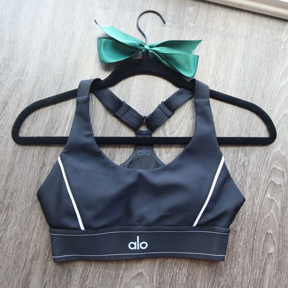 Alo Yoga black suit up bra, S